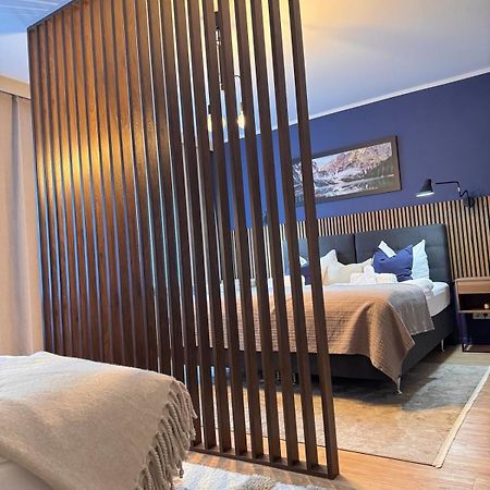 Zentrale Wohnung Direkt Am Hauptbahnhof - Bismarck デュッセルドルフ エクステリア 写真