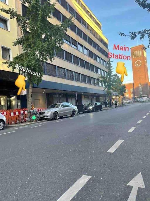 Zentrale Wohnung Direkt Am Hauptbahnhof - Bismarck デュッセルドルフ エクステリア 写真