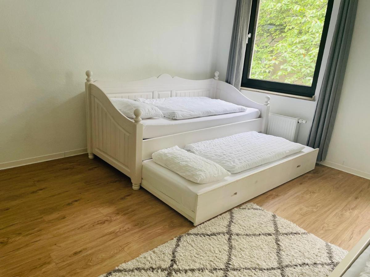 Zentrale Wohnung Direkt Am Hauptbahnhof - Bismarck デュッセルドルフ エクステリア 写真